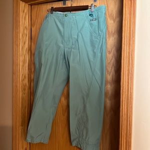 Green Columbia crop pants.  Size L. Like New!